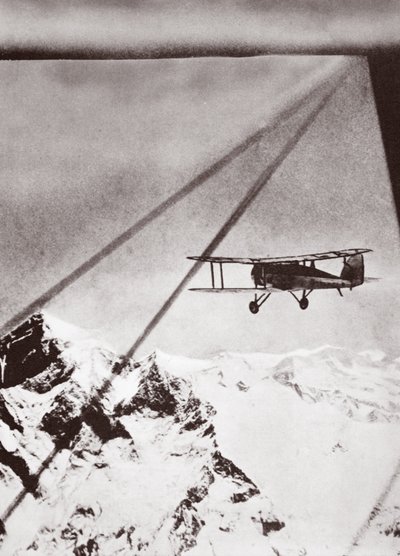 Vleugels over Everest, 1933 door English Photographer